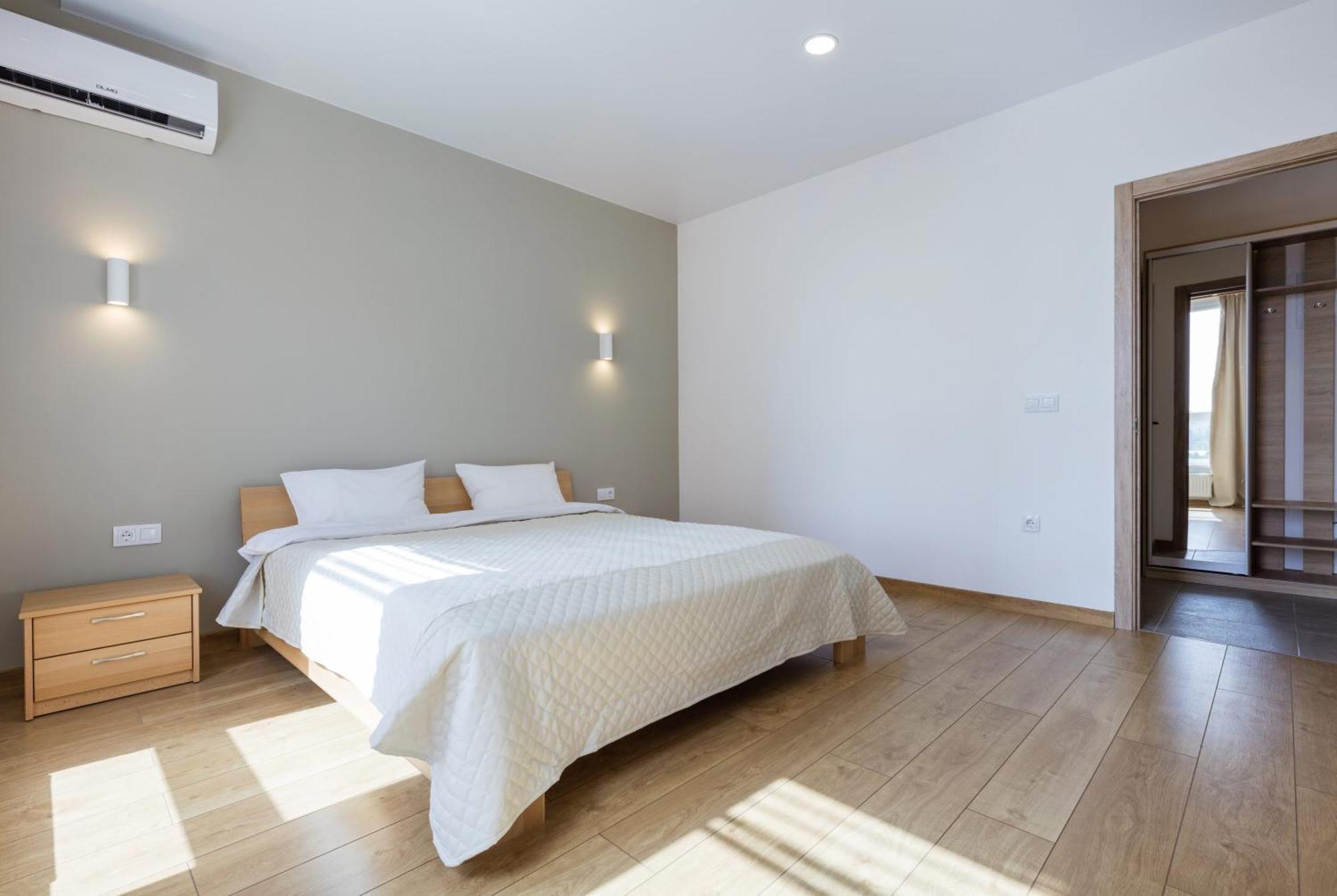 Nyvky Like Home - Nyvky Park - Apt 45 Киев Экстерьер фото
